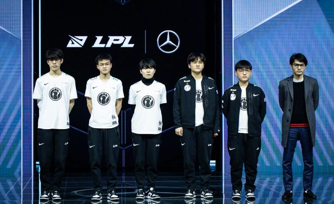 成为上海队 成为上海队