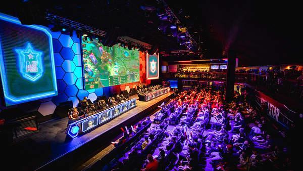 一位参与 一位参与